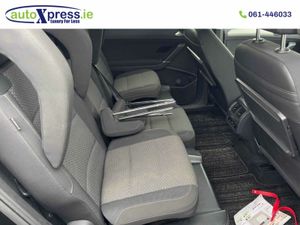 Volkswagen Touran 2.0 TDI Automatic, Reversing cam - Image 4