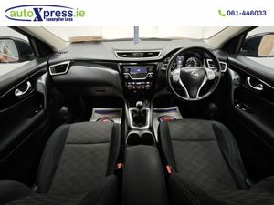 Nissan Qashqai 1.5 DSL SV 4DR - Image 2