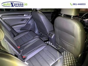 Volkswagen Golf 1.4 TSI Automatic, Reversing camer - Image 4