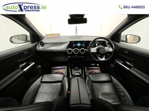Mercedes-Benz GLA GLA 250 E EXCLUSIVE EDITION Auto - Image 4