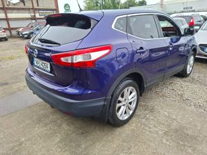 🦏 Nissan Qashqai acenta 1.2.LOW MILES 🦏 - Image 4