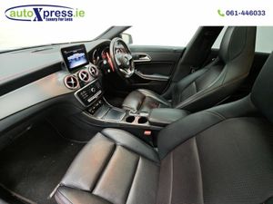 Mercedes-Benz CLA 220 AMG Line Automatic - Image 4