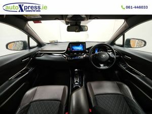 Toyota C-HR 1.8 Excel CVT Automatic, Reversing cam - Image 4