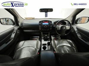 Nissan Navara 2.5 DCI Tekna - Image 2