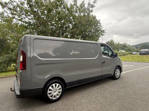 Renault Trafic 2015 LOW MILEAGE INCLUDES VAT - Image 3