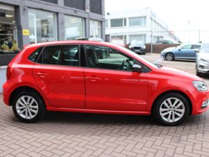 VOLKSWAGEN POLO 1.2TSI COMFORTLINE PLUS 5DR AUTO - Image 3