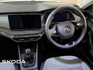 Skoda Octavia Selection 1.5tsi 115HP - Image 4