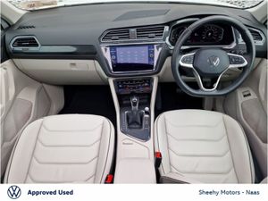 Volkswagen Tiguan Elegance 1.4tsi Phev DSG - Image 3
