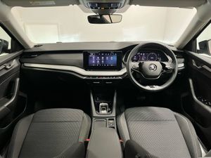 Skoda Octavia Selection DSG 1.5tsi 115BHP - Rever - Image 4