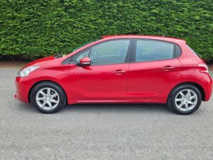 Peugeot 208 2015 1.0 active - Image 4