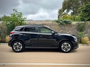 Hyundai Kona Kona EV Executive 39 kWh - Image 4