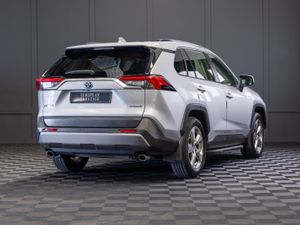 192 Toyota Rav4 Hybrid Sol - Image 3