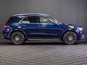 2020 Mercedes-Benz GLE 300d AMG Line 4Matic - Image 2