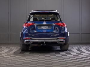 2020 Mercedes-Benz GLE 300d AMG Line 4Matic - Image 4