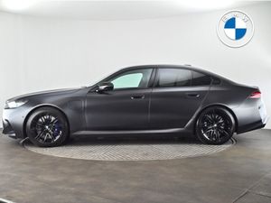 BMW M5 Saloon - Image 3