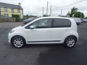 Volkswagen Up! UP  Club 1.0 Manual 5speed 5DR 75h - Image 2
