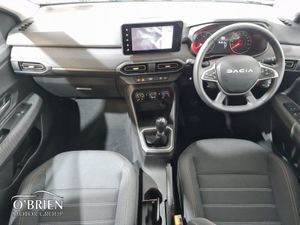 Dacia Sandero Stepway TCe 90 Stepway Expression - Image 2