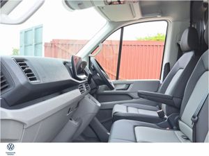Volkswagen Crafter Highline MWB 177HP Automatic 4 - Image 3