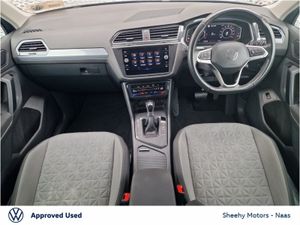 Volkswagen Tiguan Life 1.4tsi Phev Dsg  Rear Came - Image 3