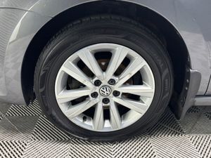 Volkswagen Polo Trendline 1.0 60hp Manual 5speed - Image 2