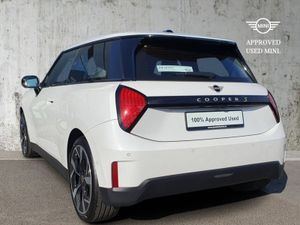 MINI HATCH Cooper SE - Image 3