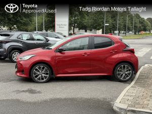 Toyota Yaris 1.5 PLATINUM 4DR - Image 4