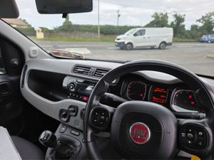 Fiat Panda 1.2 69cv Easy 4DR - Image 4