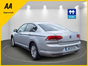 Volkswagen Passat TRENDLINE 1.6 TDI MANUAL 6SPEED - Image 3
