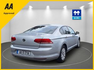 Volkswagen Passat TRENDLINE 1.6 TDI MANUAL 6SPEED - Image 4