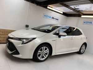 Toyota Corolla 1.8 Sport Petrol Hybrid Automatic - Image 3