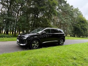 Peugeot 5008 2021 Diesel 7 Seats - Image 3