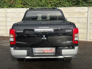 2020 Mitsubishi L200 Crewcab - Image 3