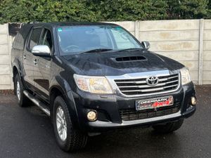 2014 Toyota Hilux Invincible 3.0 D4D Crewcab - Image 2