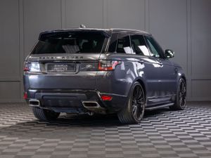 202 Range Rover Sport P400e HSE Dynamic - Image 3