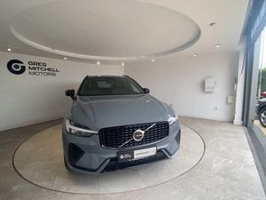 Volvo XC60 2.0 B4D R Design 5dr AWD Geartronic - Image 2