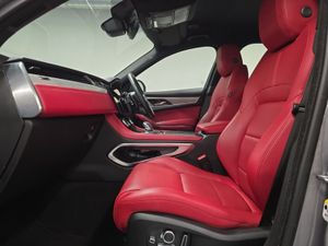 Jaguar F-pace F-Pace Diesel Estate R-Dynamic SE - Image 4