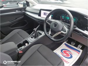 Volkswagen Golf Hatchback Special Edition Active - Image 3