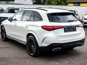 Mercedes-Benz GLC-Class 300de Urban Night Pack 32 - Image 4