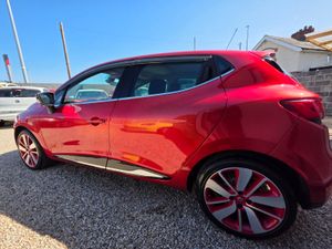 Renault Clio Automatic - Image 2