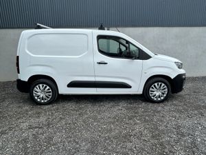 2021 Peugeot Partner Prof - No vat - Image 3