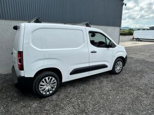 2021 Peugeot Partner Prof - No vat - Image 4