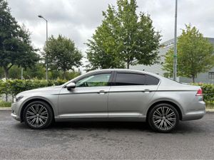 Volkswagen Passat 2.0 DIESEL AUTO *FULL SERVICE HI - Image 2