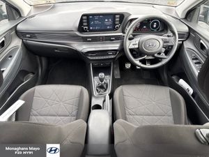 Hyundai Bayon EXECUTIVE 1.2 PETROL 5DR - Image 2