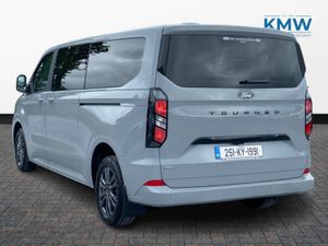 Ford Tourneo Custom 340 L2 Titanium 9 Seater..phe - Image 3