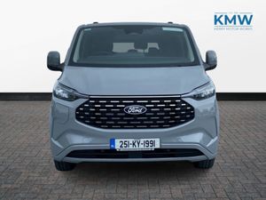 Ford Tourneo Custom 340 L2 Titanium 9 Seater..phe - Image 4