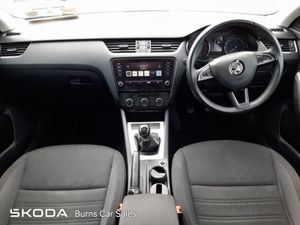 Skoda Octavia Ambition 1.0tsi 115HP - Image 3