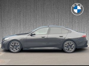 BMW 5 Series 530e M Sport Saloon - Image 4