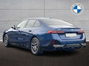 BMW i5 Edrive40 M Sport Saloon - Image 2