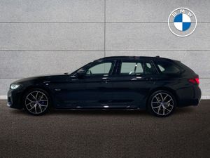 BMW 5 Series 530e M Sport Touring - Image 4