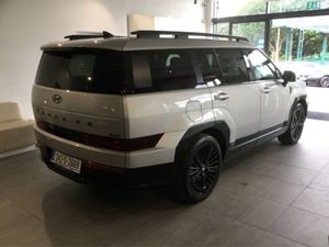 Hyundai Santa Fe Calligraphy Plug IN Hybrid - Image 2